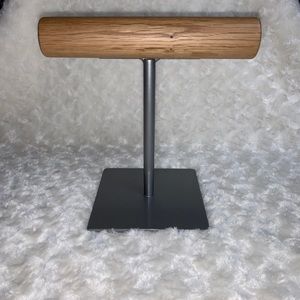 High Quality T-Bar Bracelet Display Wood Metal